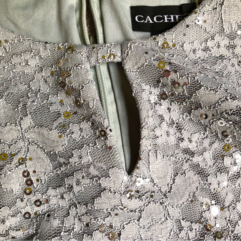 CACHET GOWN - Picture 6 of 7